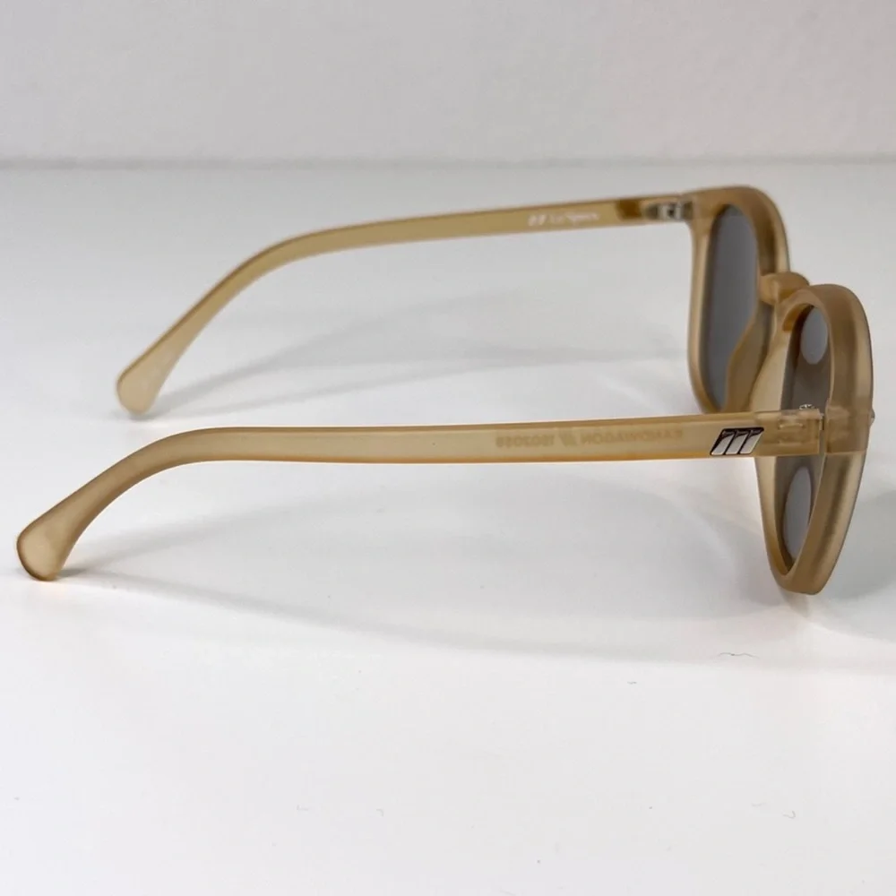 LE SPECS Bandwagon Sunglasses NEW Raw Sugar Frame With Blue Mirror Lens